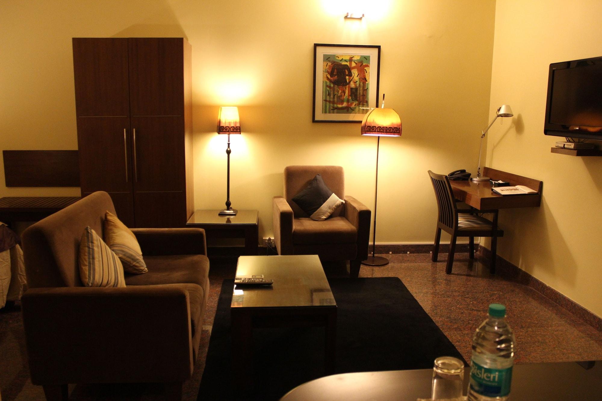 Justa Indiranagar Lejlighedshotel Bangalore Eksteriør billede