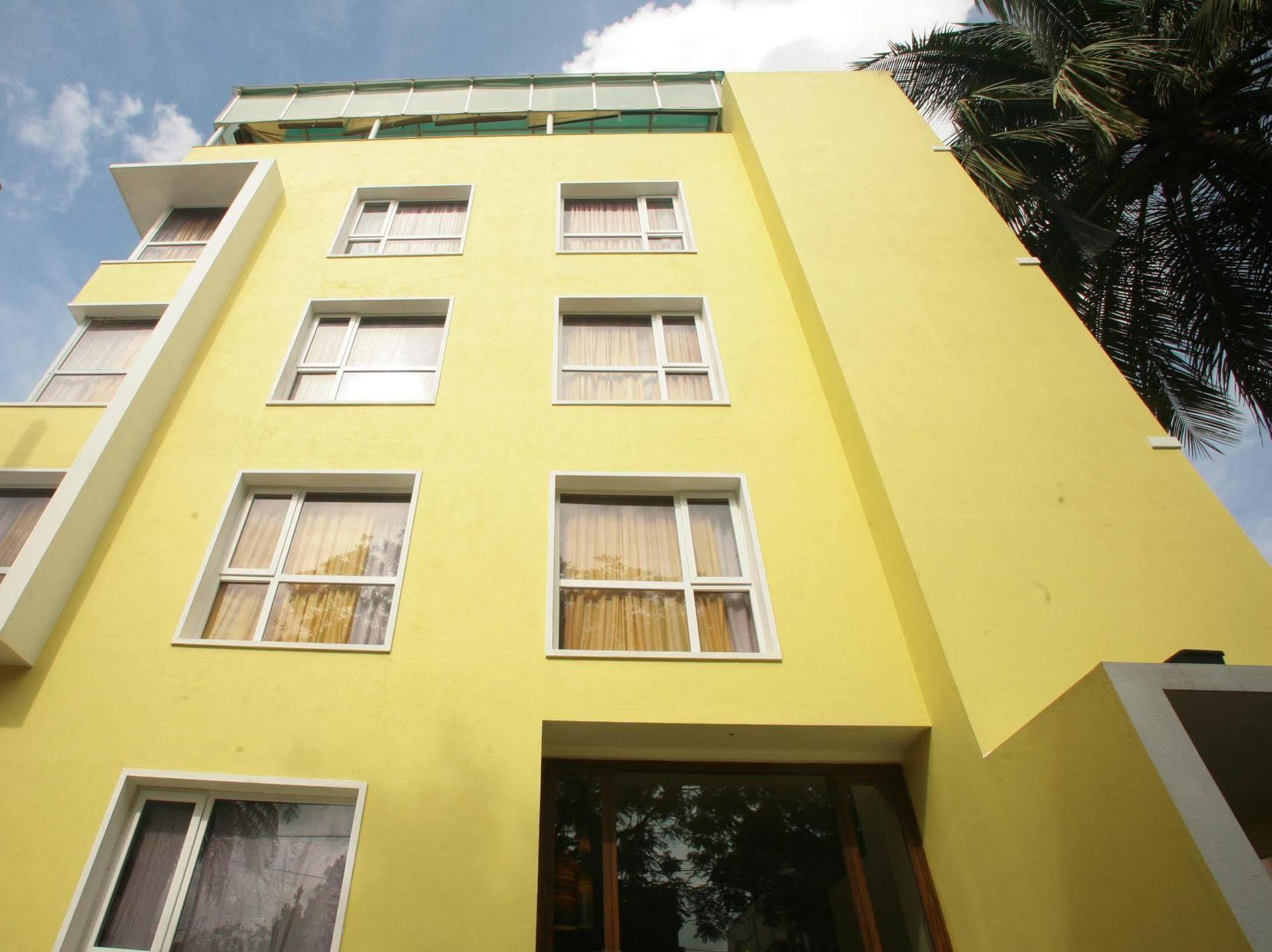 Justa Indiranagar Lejlighedshotel Bangalore Eksteriør billede