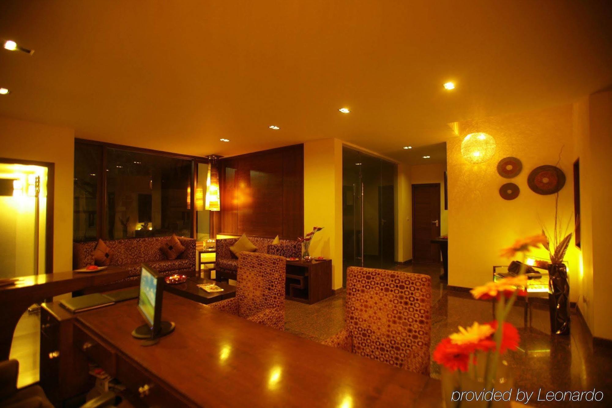 Justa Indiranagar Lejlighedshotel Bangalore Værelse billede
