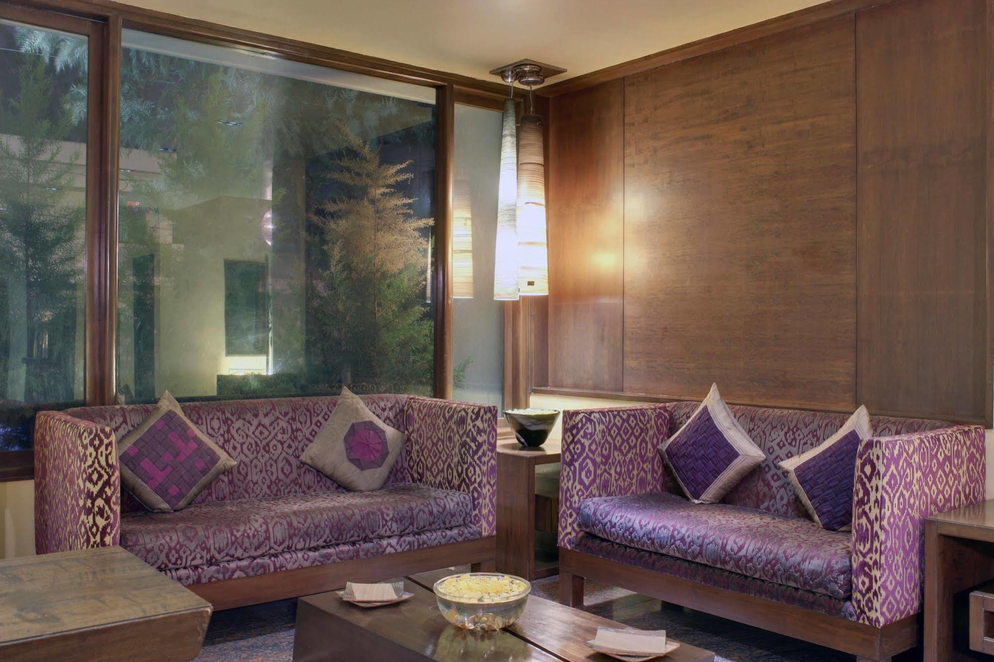 Justa Indiranagar Lejlighedshotel Bangalore Eksteriør billede