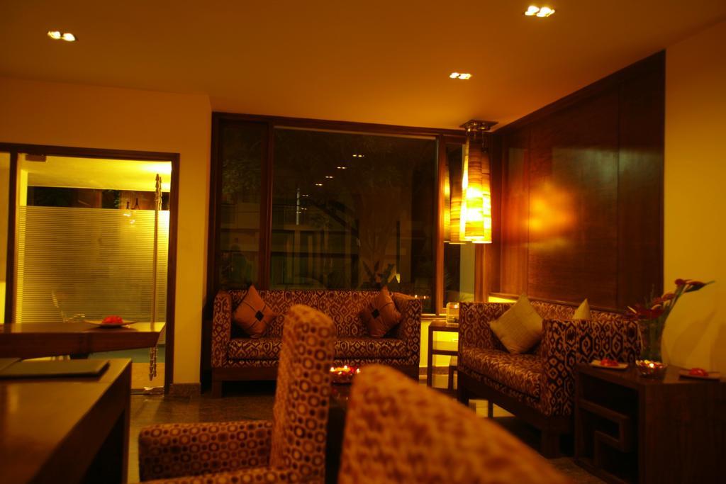 Justa Indiranagar Lejlighedshotel Bangalore Eksteriør billede